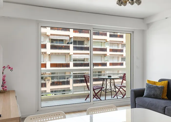Jardin Pauline 2 Pieces Balcon Proche Apartment Juan-les-Pins