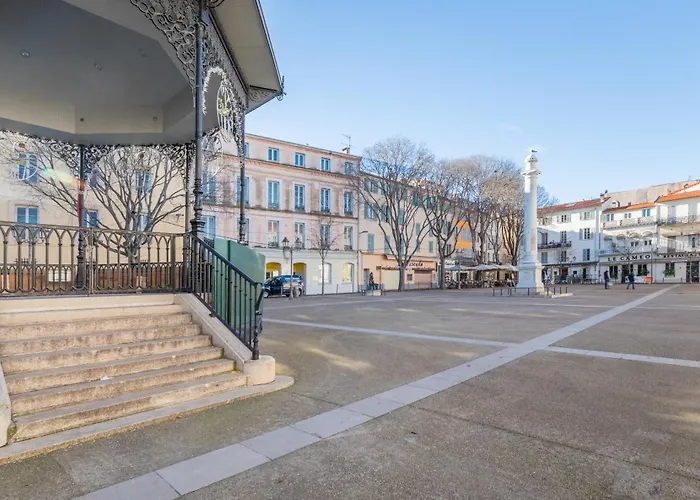 Apartment Jardin Pauline 2 Pieces Balcon Proche